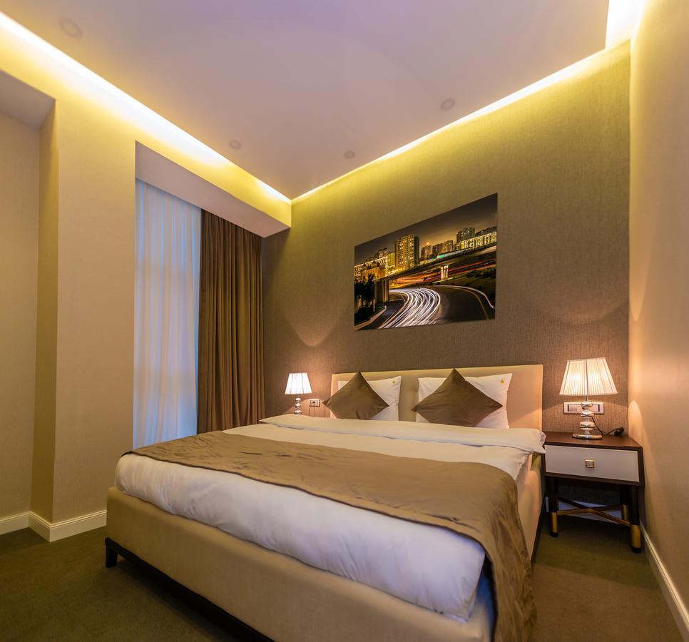 Aksent Hotel Baku Exteriör bild