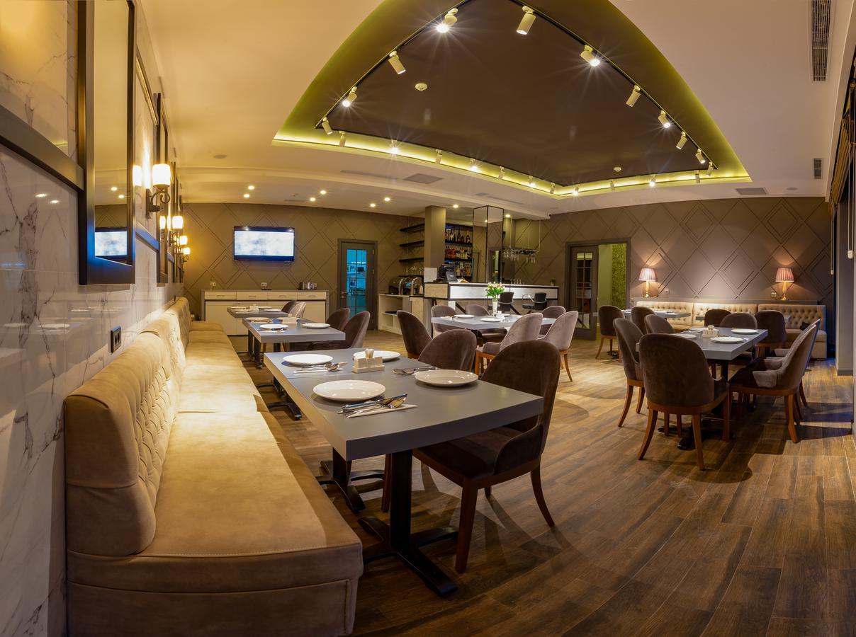 Aksent Hotel Baku Exteriör bild